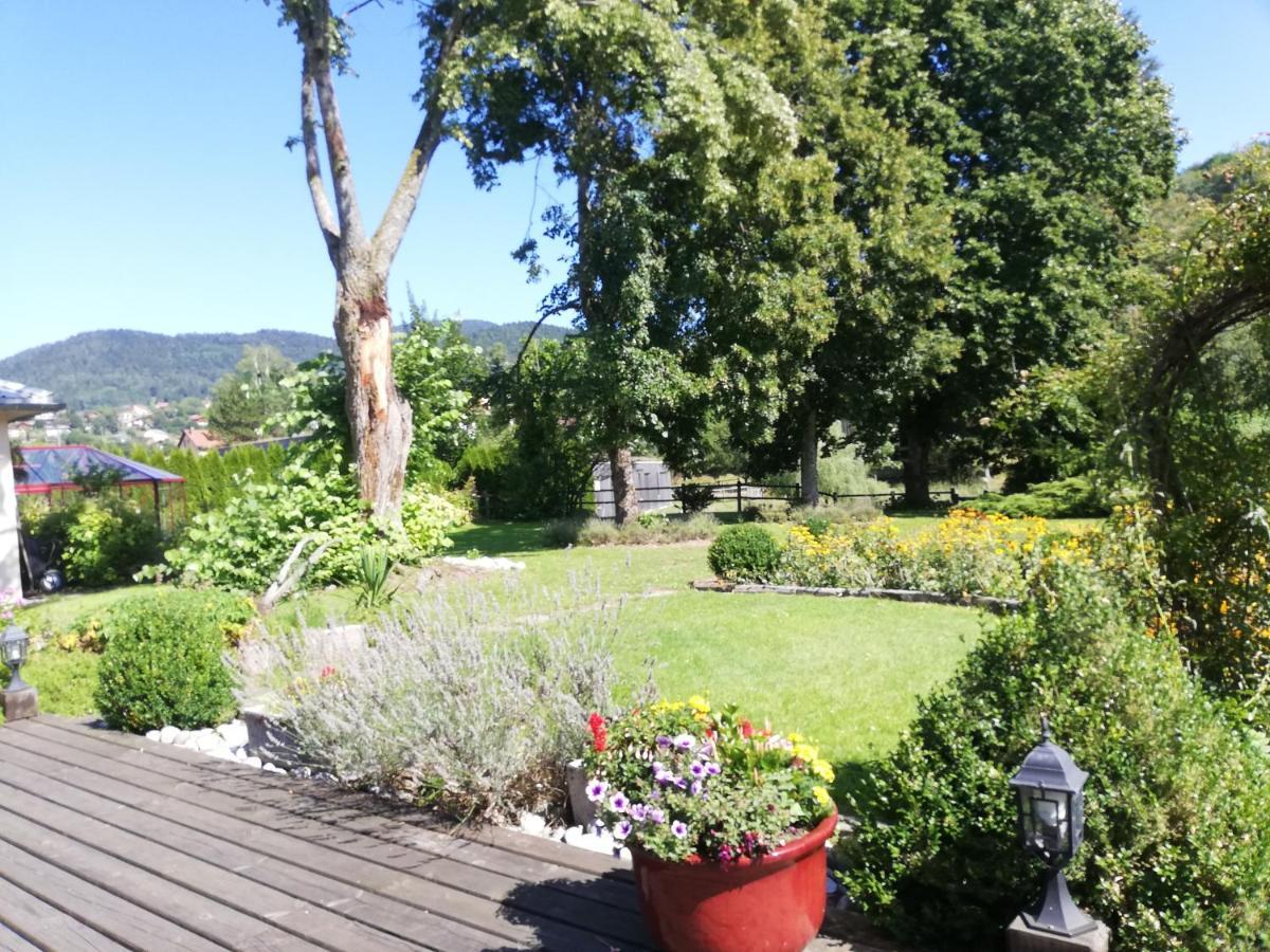 Chez Marlyse-Chambres Et Table D'Hotes Saint-Maurice-sur-Moselle Esterno foto